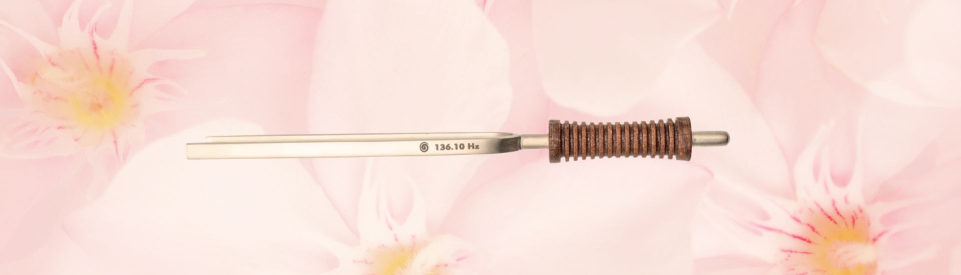 Diapason Vibrasonic 136.10 Hz: Il tuo strumento di connessione con la Terra