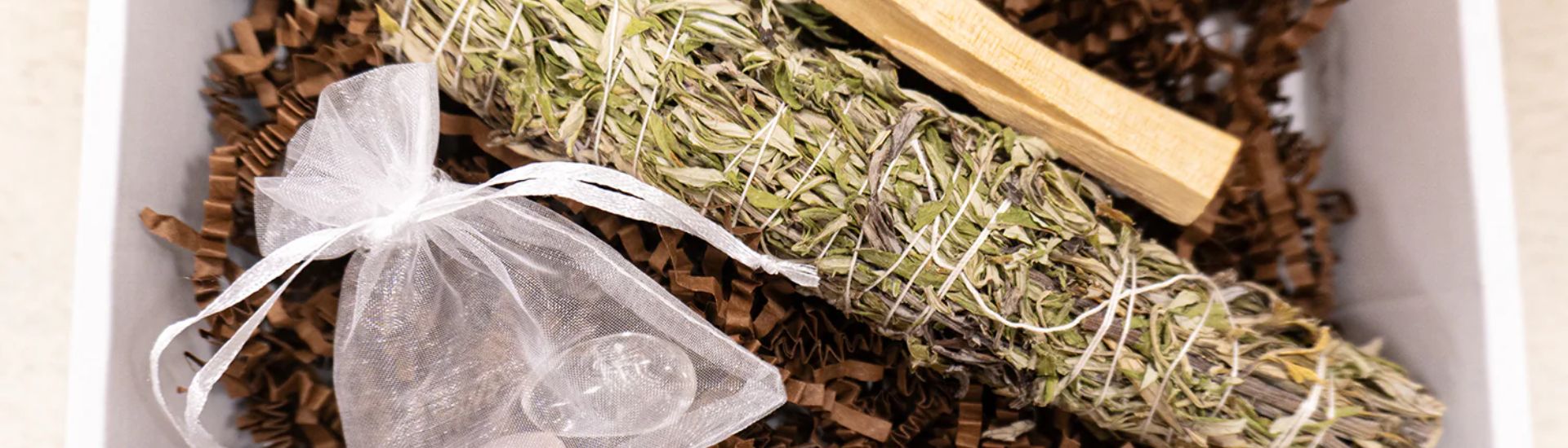 Kit Artemide: Il Rituale di Armonia e Protezione per il Tuo Spazio