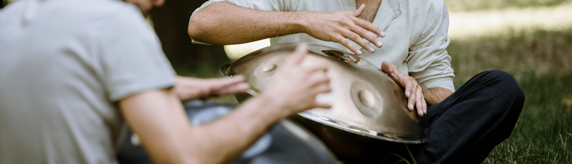 HandPan e il tocco delle mani - VibraSonic Music Store